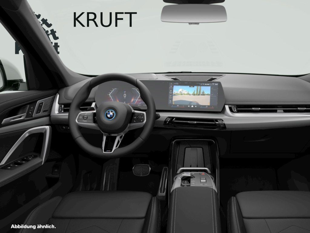 BMW iX1 xDrive30 M SPORT HUD AHK DA PROF PA PLUS LM foto 5