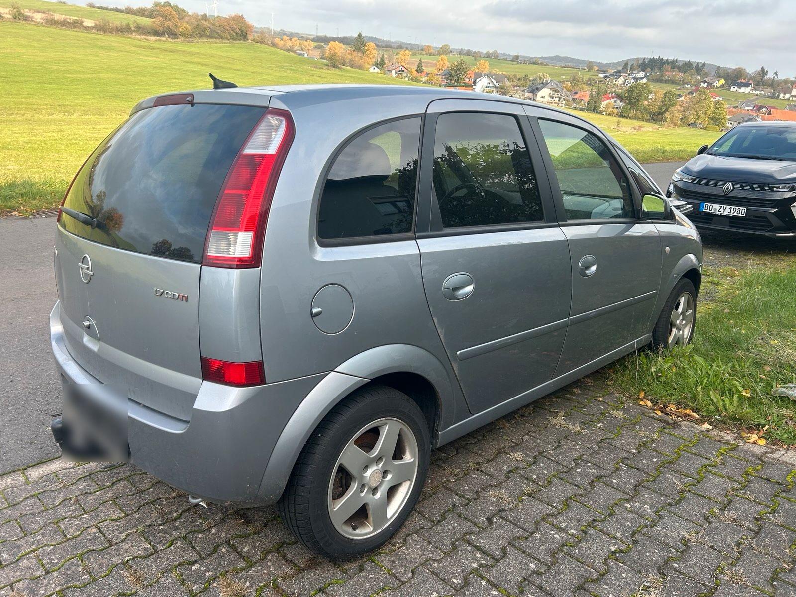 Opel Meriva 2005 — interior