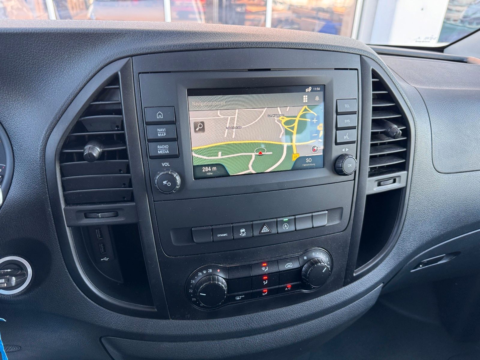 Fahrzeugabbildung Mercedes-Benz Vito 114 CDI Tourer 9G Klima Kamera Audio40