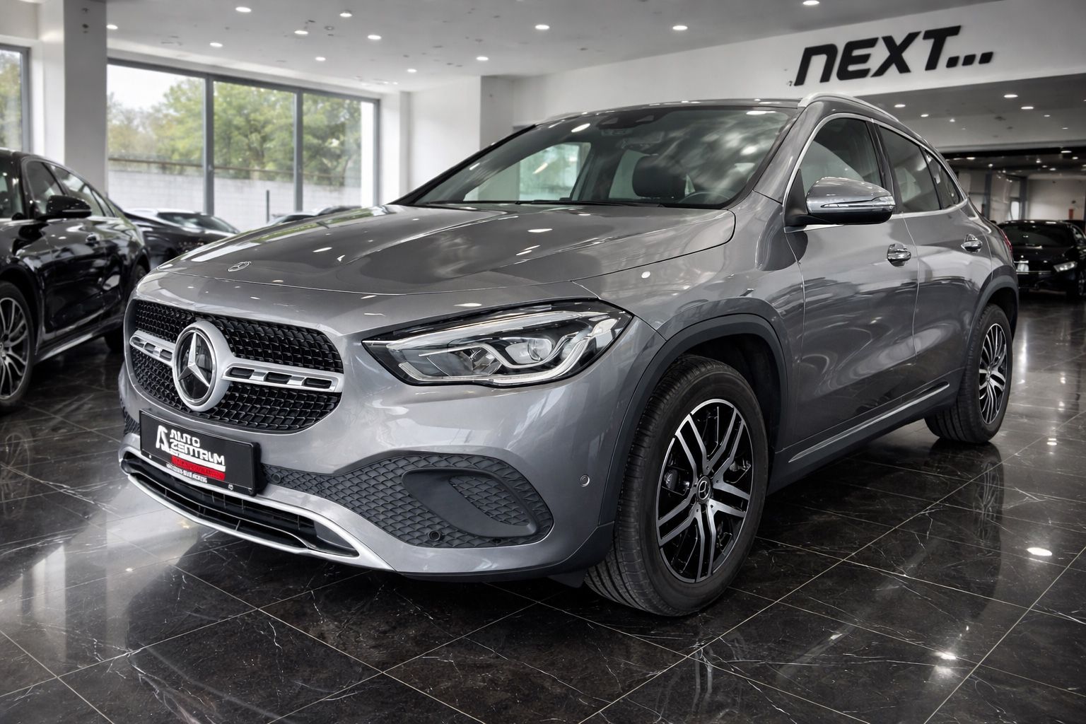 MERCEDES-BENZ GLA 250 Navi Kame MBUX Spur ParkAss