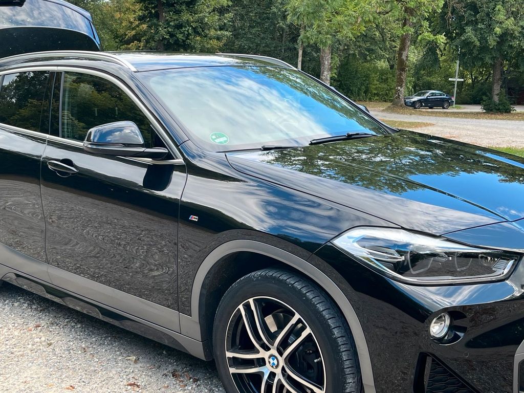 Image of BMW X2