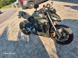 Ducati Streetfighter V2 - DUCATI ST2