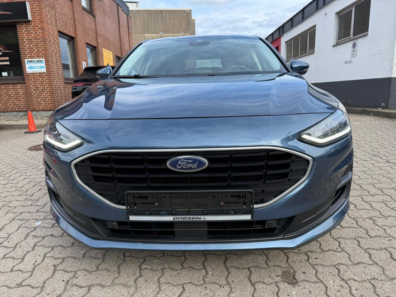 Ford FOCUS LIMO 1.0 LED*CAR-PLAY*WINTER-PAKET*NEW MOD