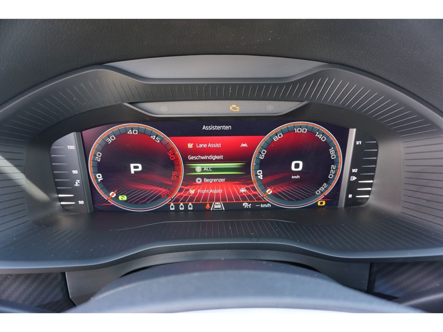 Skoda Kodiaq 2.0 TDI Sportline 4x4 DSG AHK Navi LED AC foto 14