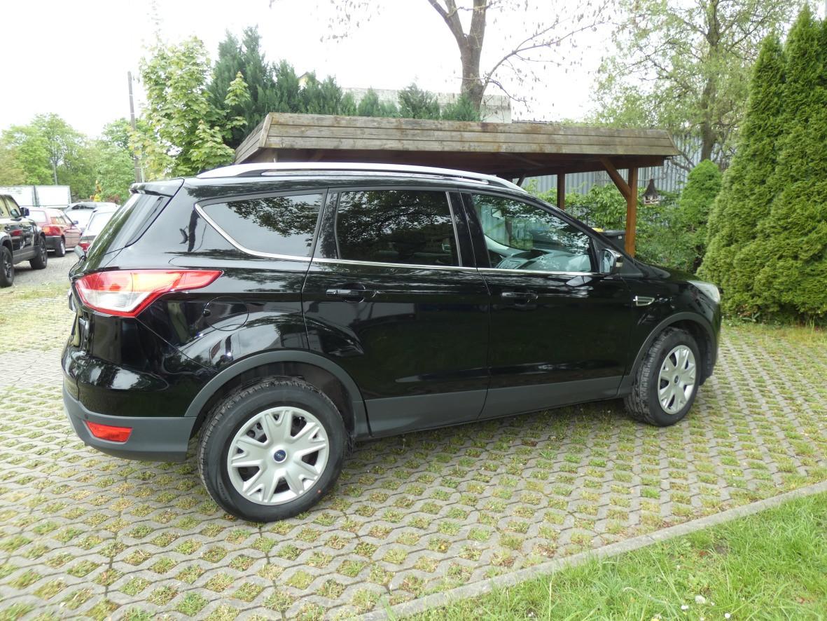 Ford Kuga 1.5 EcoBoost Temp FH vo+hi SHZ CD NSW PDC