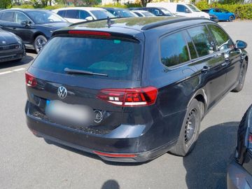 Volkswagen Passat Variant - 4