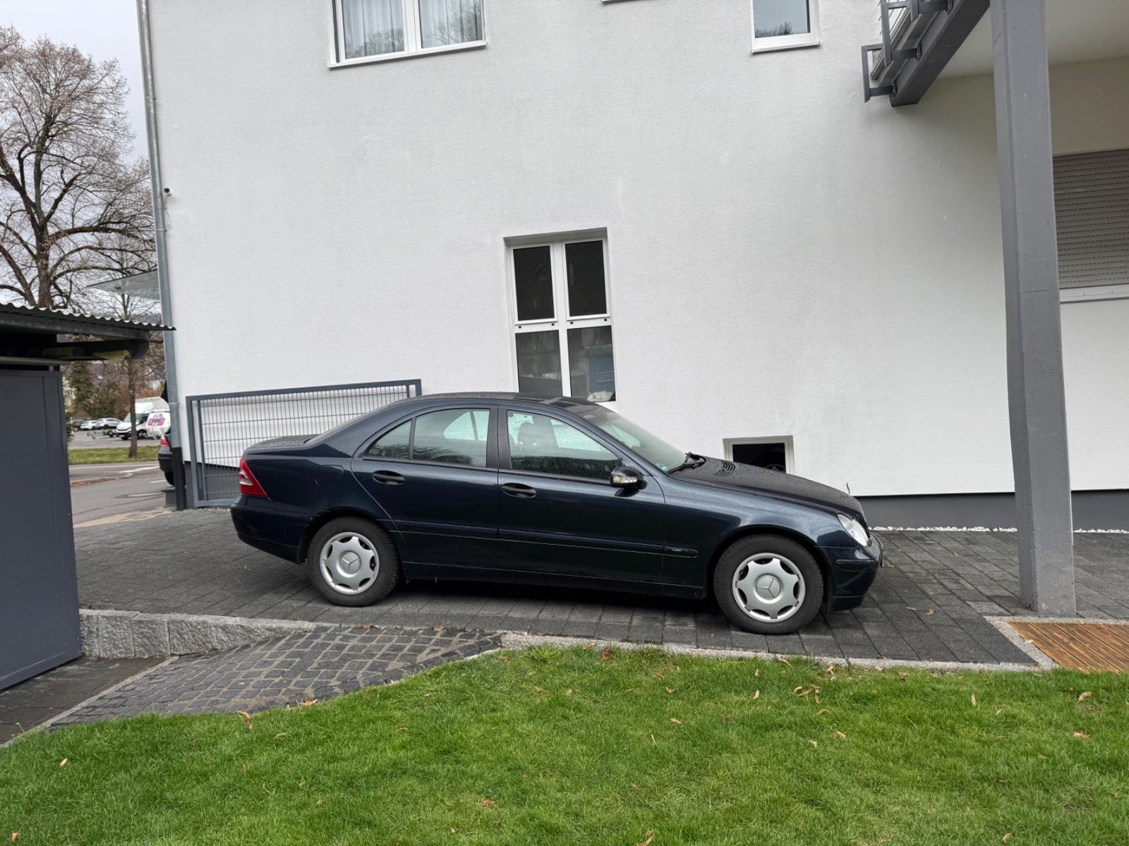 Mercedes-Benz C 200 KOMPRESSOR CLASSIC