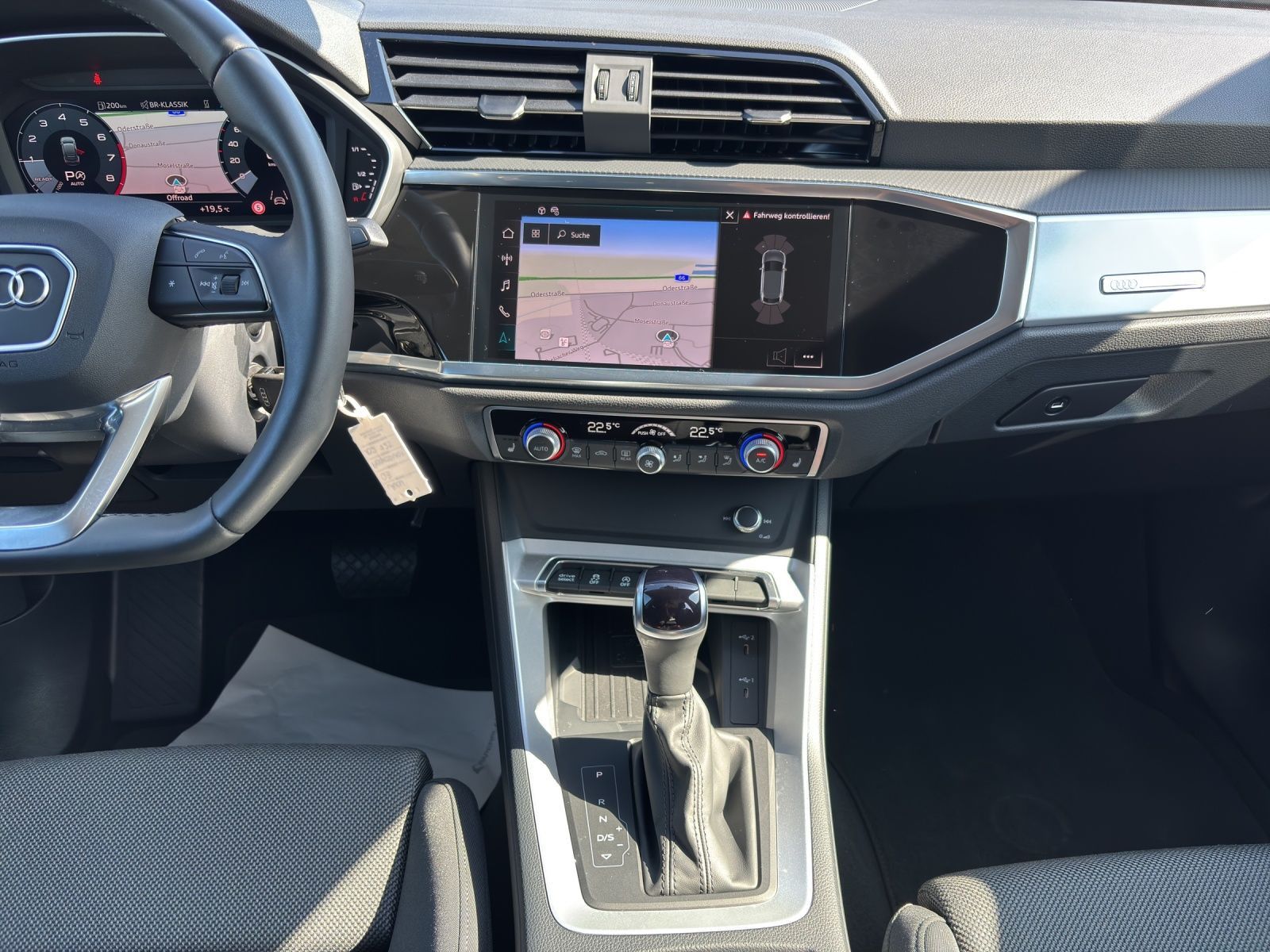 Audi Q3 - Bild 6