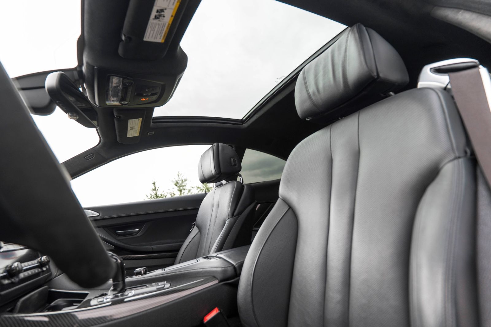 Fahrzeugabbildung BMW 640I M-SPORT B&O HUD KAM NAV ALC CARBON