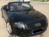 Audi TT Roadster 1.8T 132 kW - neues Akustikverdeck - Audi TT aus 2000: Roadster
