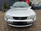 Opel Vectra Edition 1.6 101 PS Klima 2.H 109tkm!!!! - Opel Vectra: 2.2