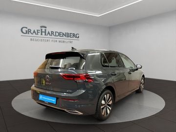 Volkswagen Golf - 5