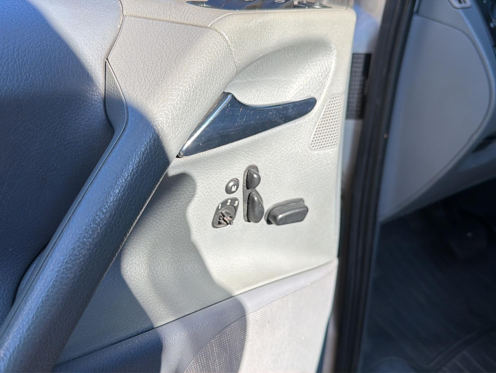 Mercedes-Benz Vito 2004 — photo 7