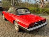 Alfa Romeo Spider rot - gebrauchte Alfa Romeo Spider aus dem Jahr 1984