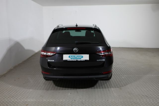 Skoda Superb Combi III 2.0 TDI DSG Style XENON NAVI