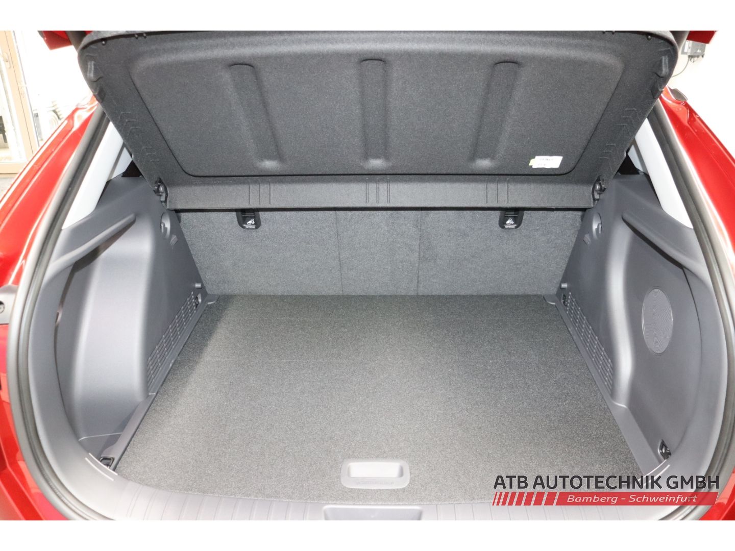 Fahrzeugabbildung Hyundai KONA Elektro MY26 65kWh 204 PS 2WD Prime HUD Nav