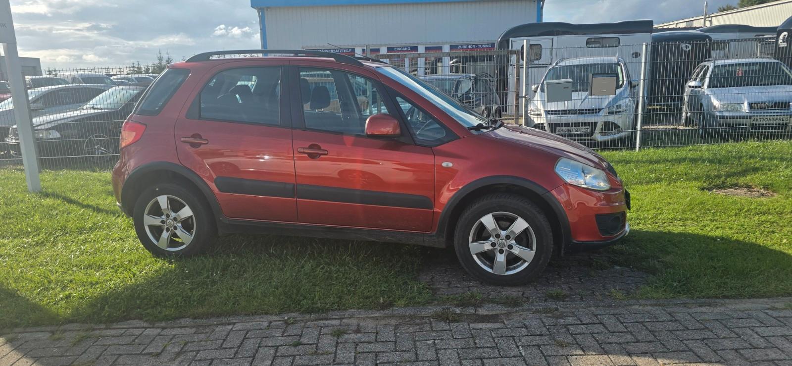 Suzuki SX4 Club
