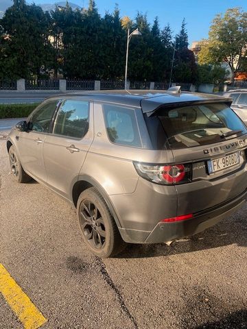 Land Rover Discovery Sport TD4 110kW Automatik 4WD SE