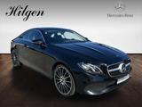 Mercedes-Benz E 200 Avantgarde Pano. 20" Kamera LED Ambiente - Mercedes-Benz mit Benzin-Antrieb: Coupe, Schwarz, Sportfahrwerk