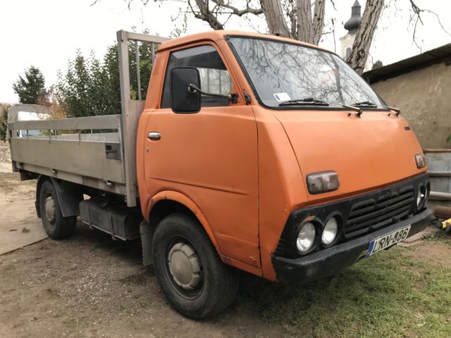 Nissan Datsun Homer F20