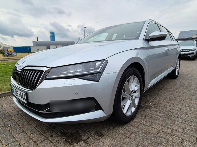 Skoda Superb Style TDILeder,DSG,AHK,Navi