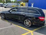 Mercedes-Benz E 63 AMG E 63 T AMG AMG - Mercedes-Benz E-Klasse: 63