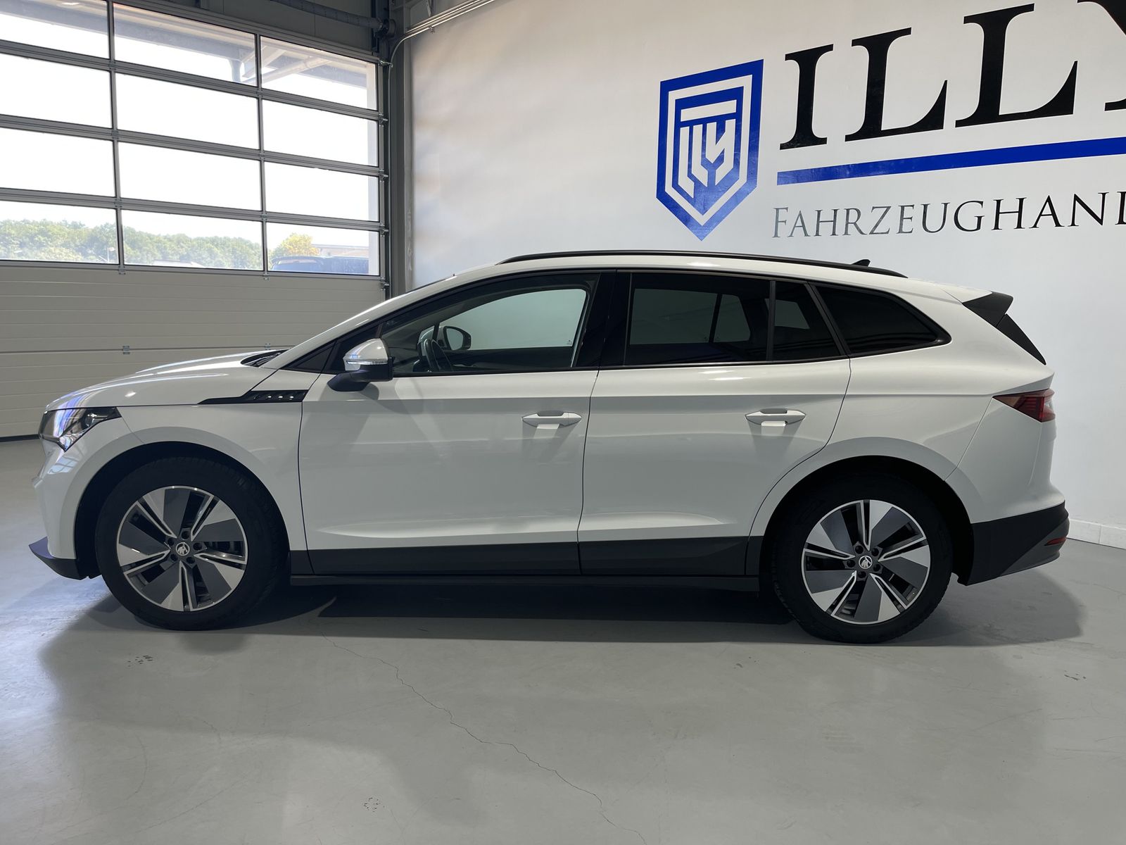 Fahrzeugabbildung SKODA Enyaq 60 Loft*Matrix-Beam*HeadUp*Leder*Cam*