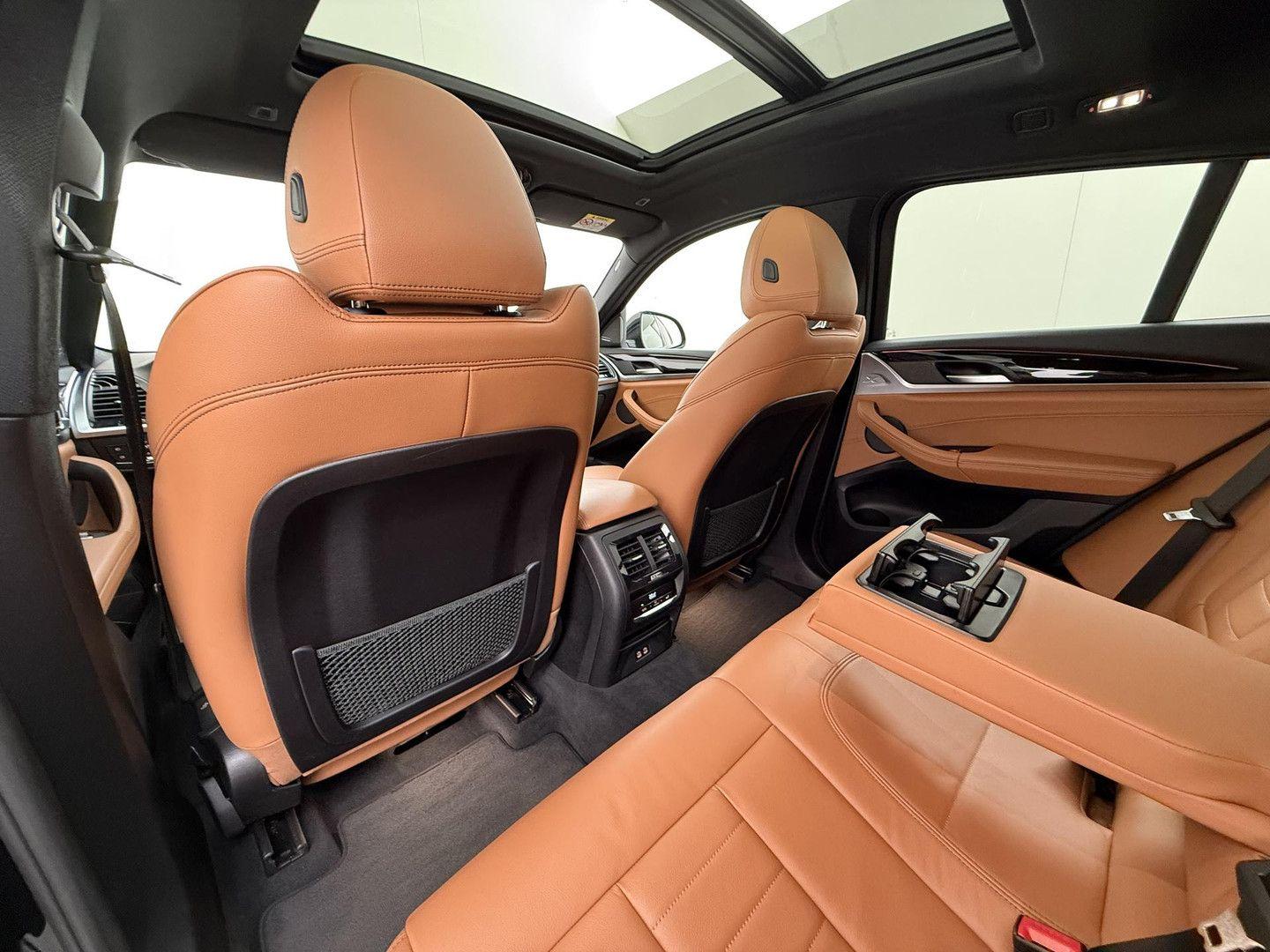 BMW X4 xDrive20i M Pakket panorama dach NL Auto, миниатюра 17
