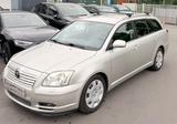 Toyota Avensis Kombi 1.8 - Toyota Avensis in Frankfurt (Main)