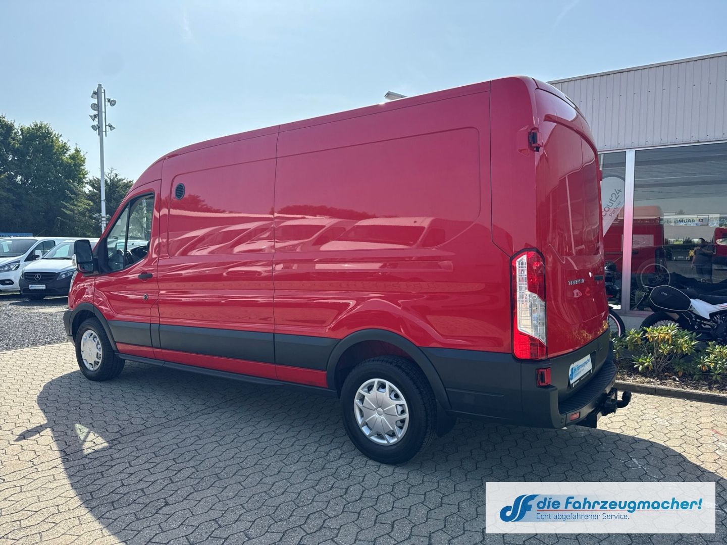 Fahrzeugabbildung Ford Transit Kasten 350 L3 Trend 2.0 TDCi DPF AHK Nav