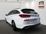 Hyundai i30 KOMBI ADVANTAGE PLUS+AUTOMAT+NAVI+KLIMAAUT+S - Hyundai i30 mit Benzin-Antrieb: Kombi