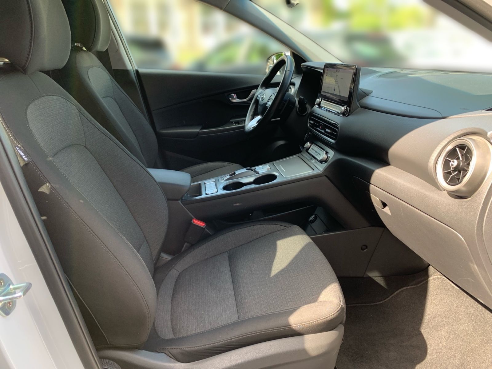Fahrzeugabbildung Hyundai KONA Edition 30+ 11 kW Navi 1Hd
