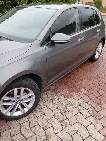 VW Golf