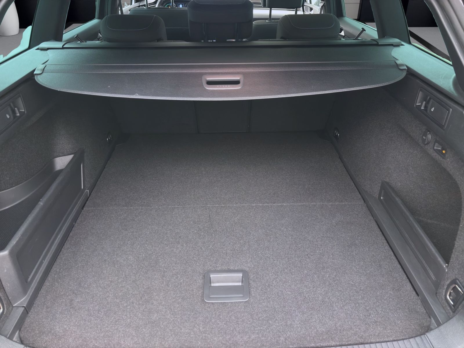 Volkswagen Passat Variant - Bild 5