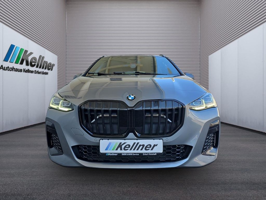 BMW 218 Active Tourer — fotografia 3