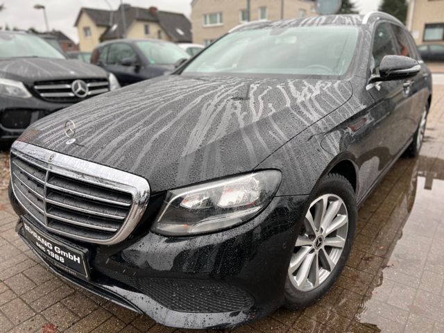 Mercedes-Benz E220dT W213 *AUTOMATIK*KAMERA*9GANG*SITZHEIZUNG*