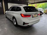BMW 320i Touring /LASER /MEMORY /LEDER /KAMERA/1HAND - BMW 320: I320