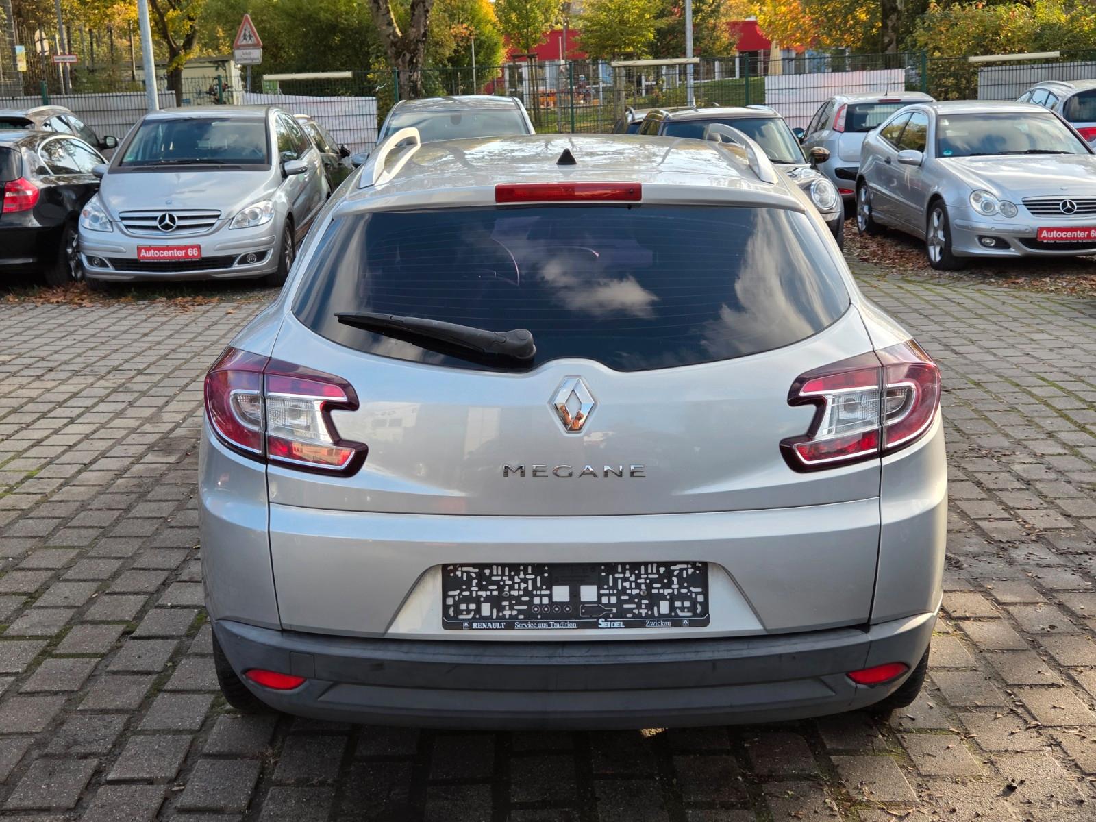 Renault Megane 2010 — photo 6