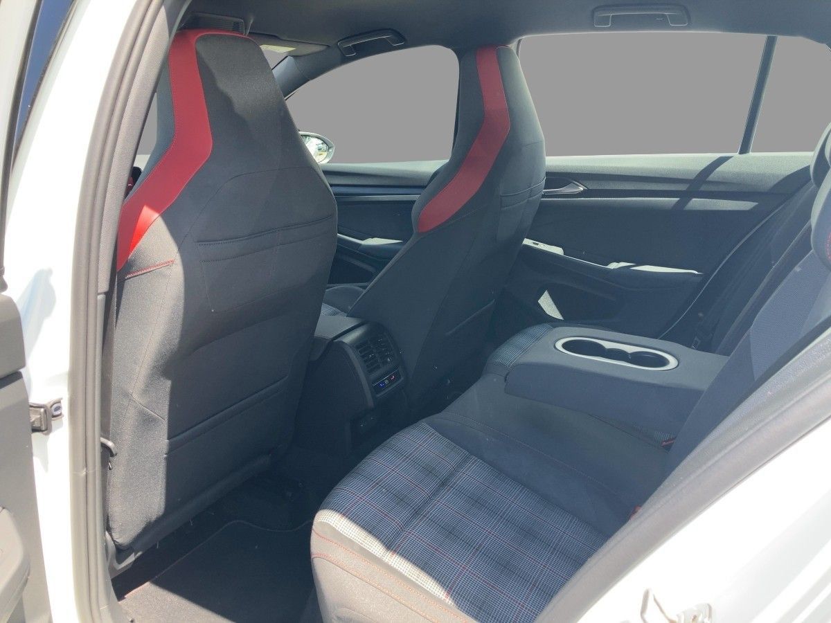 Volkswagen Golf - Bild 8
