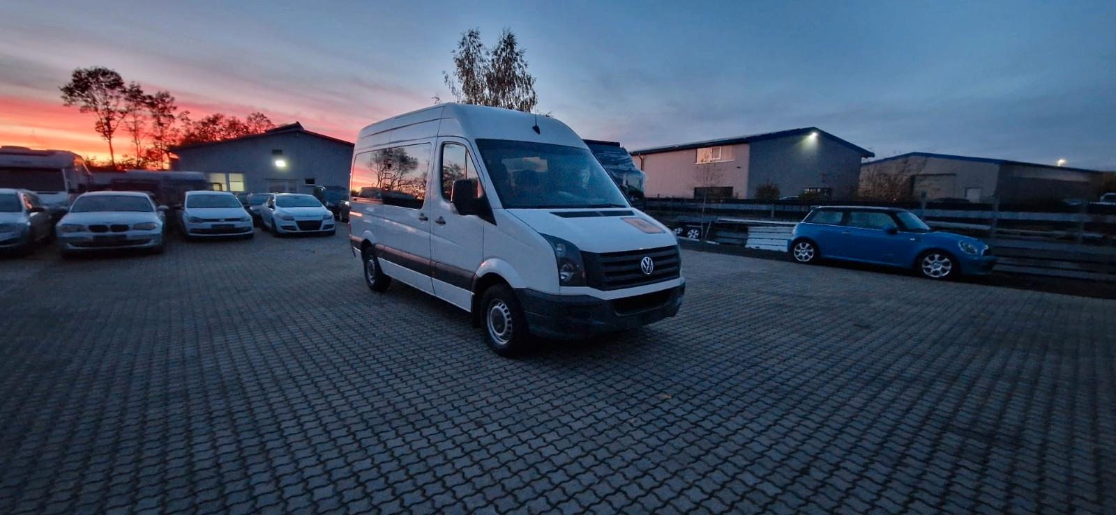 Volkswagen Crafter 35 Hochdach*9Sitze*Rollstuhlgerecht