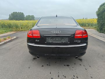 Audi A8 - 7