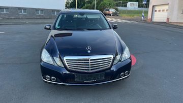 Mercedes E 220 - 5