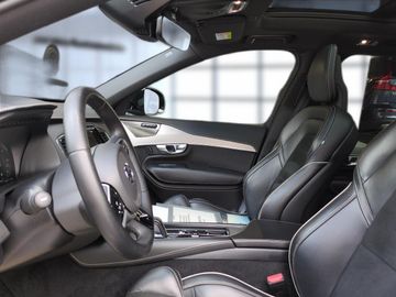Volvo XC90 - 12