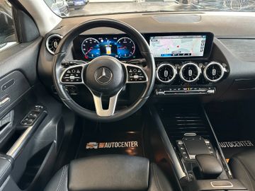Mercedes-Benz GLA 220 d 4Matic *LED*AHK*Keyless*