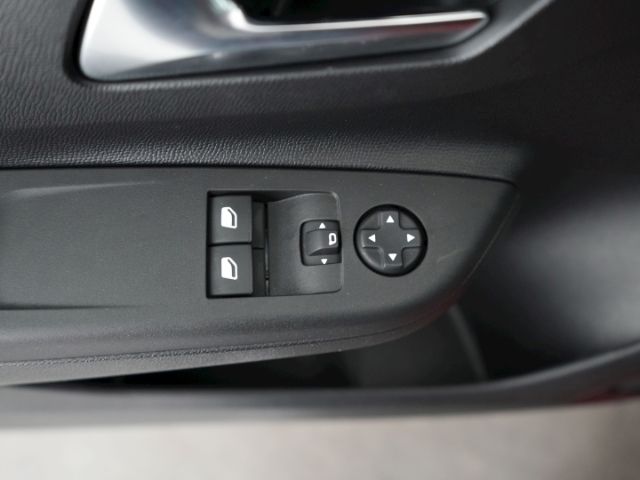Corsa F EDITION+PARKPILOT HINTEN+ALUFELGEN+KLIMA