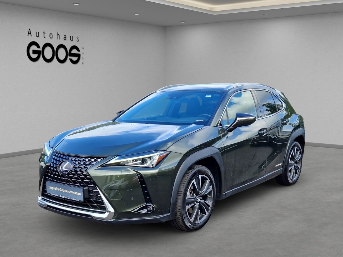 LEXUS UX