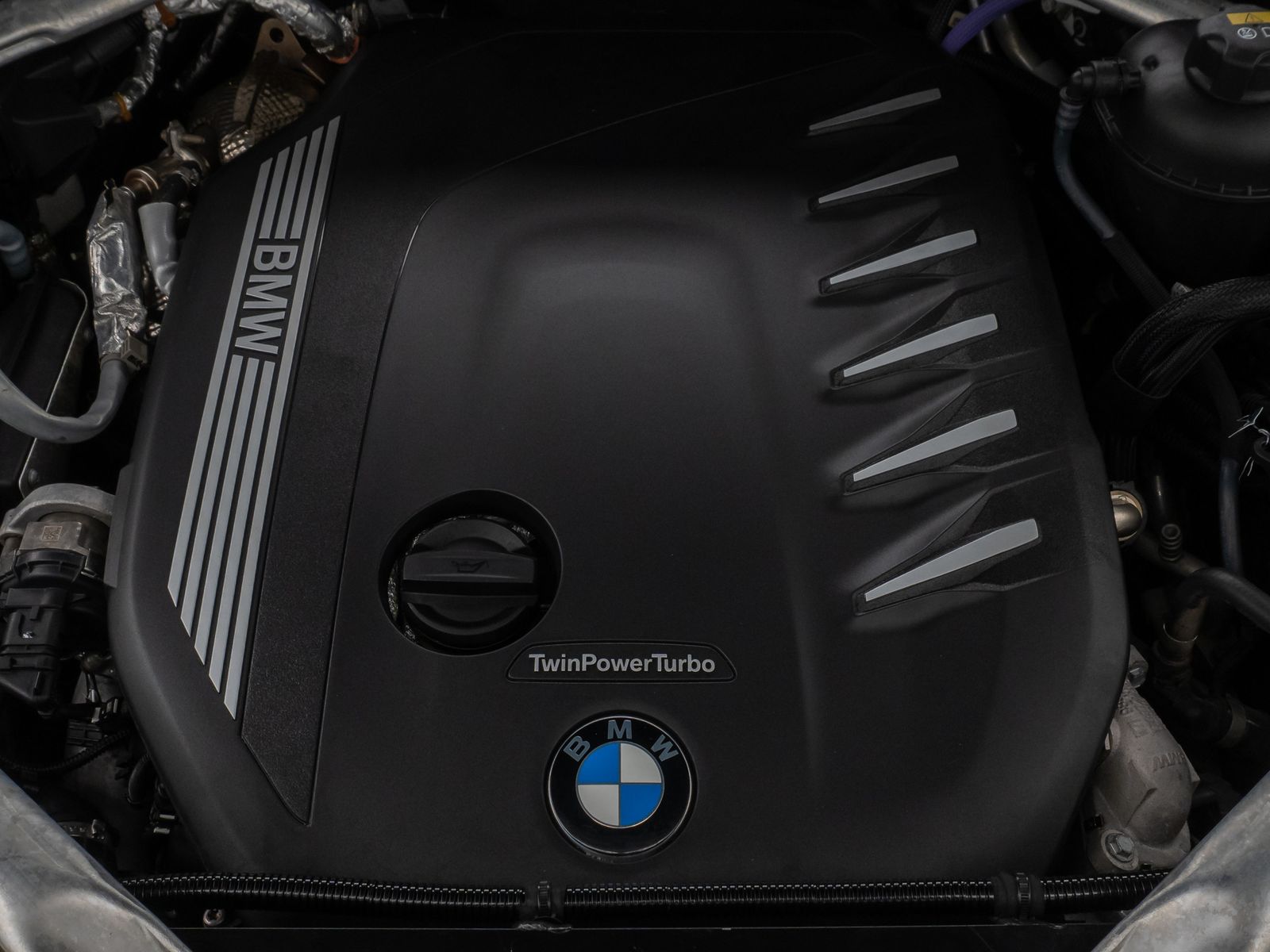 Fahrzeugabbildung BMW X7 xD40d M Sport 360°Laser DAB Individual 22Zoll