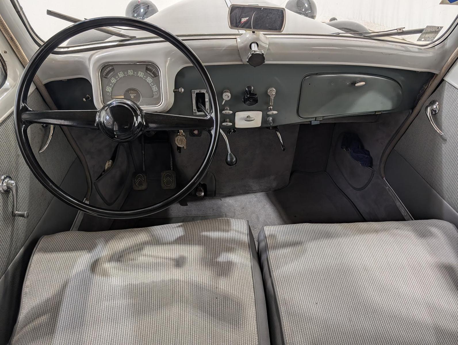 Citroën 11CV 11 B 1.9