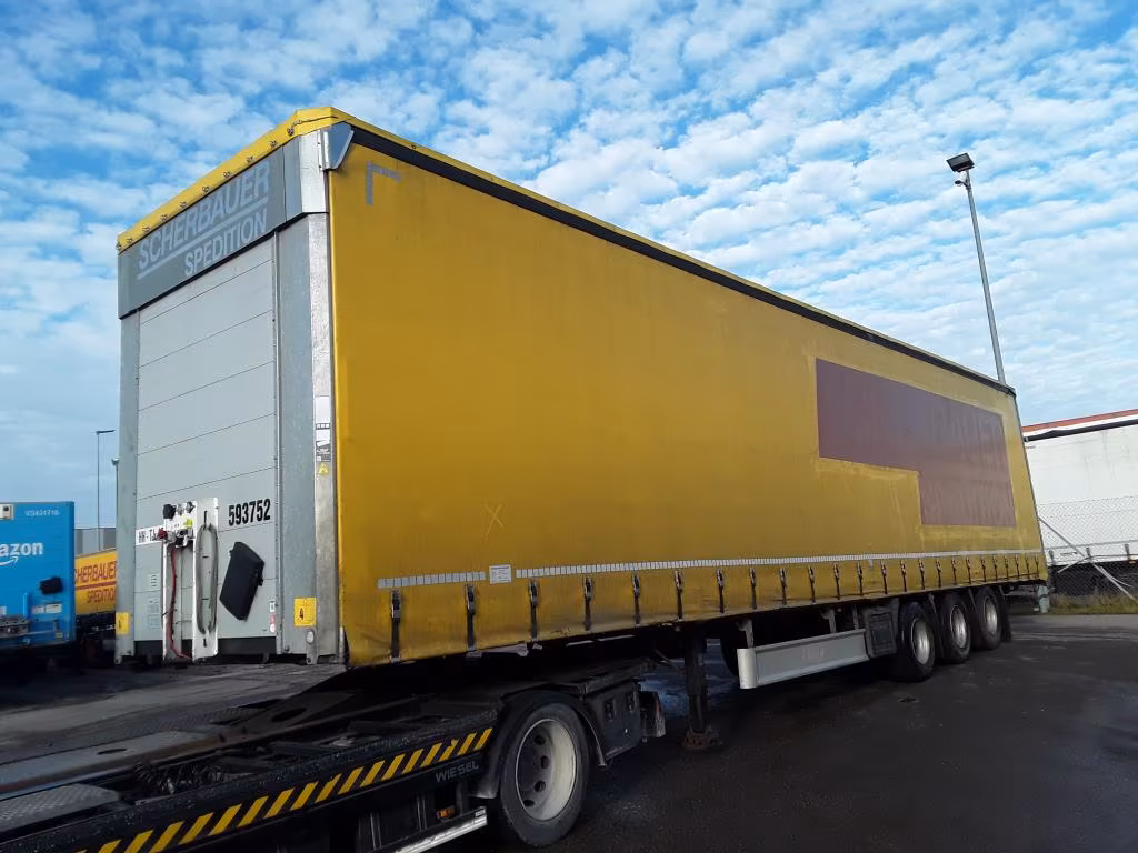 Fliegl Trailer Curtainsider Lifting + Sliding Roof Mega