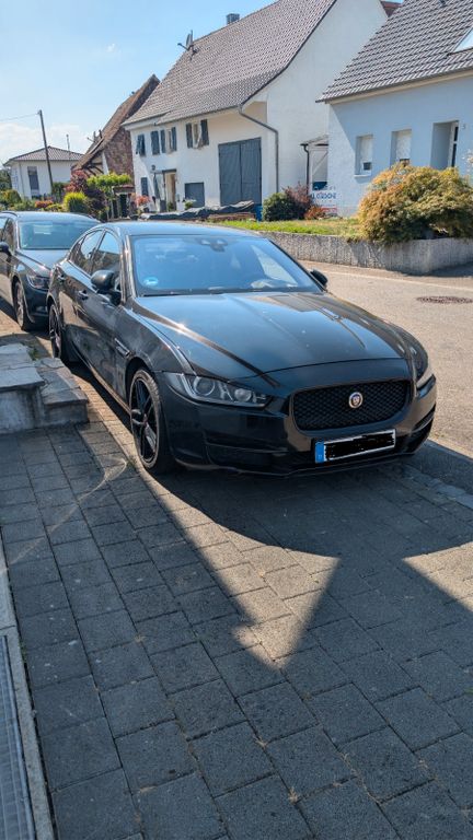 Image of Jaguar XE